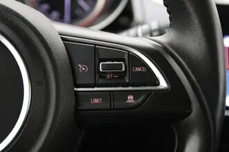 Suzuki Swift, 1.2, 66 kW, гибрид, механическая, полный привод