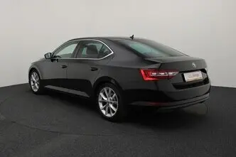 Škoda Superb, 2.0, 110 kW, diesel, automatic, front-wheel drive
