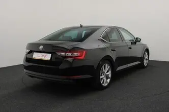 Škoda Superb, 2.0, 110 kW, diesel, automatic, front-wheel drive