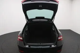Škoda Superb, 2.0, 110 kW, diesel, automatic, front-wheel drive