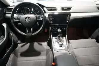 Škoda Superb, 1.5, 110 kW, bensiin, automaat, esivedu