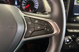 Renault Captur, 1.3, 103 kW, hybrid, automatic, front-wheel drive