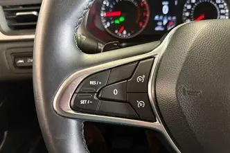 Renault Captur, 1.3, 103 kW, hybrid, automatic, front-wheel drive