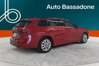 Opel Astra, 1.2, 96 kW, бензин, автомат, передний привод