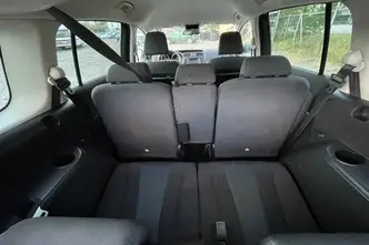 Mazda 5, 2.0, дизель, механическая, передний привод