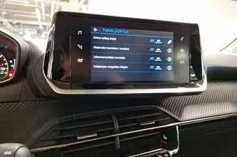 Peugeot 2008, 1.2, 96 kW, бензин, автомат, передний привод