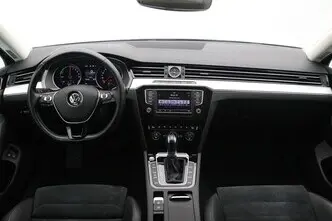 Volkswagen Passat, 1.4, 115 kW, hybrid, automatic, front-wheel drive