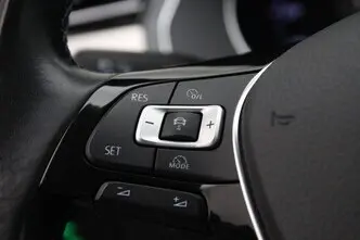 Volkswagen Passat, 1.4, 115 kW, hybrid, automatic, front-wheel drive