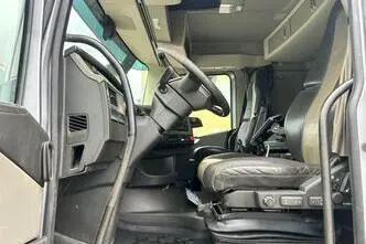 Volvo FH540, 405 kW, diesel, automatic