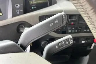 Volvo FH540, 405 kW, diesel, automatic