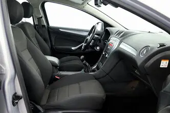 Ford Mondeo, 2.0, 107 kW, petrol, manual, front-wheel drive