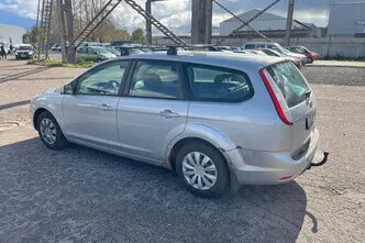 Ford Focus, 1.6, 100 kW, бензин, механическая, передний привод
