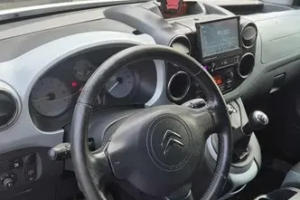 Citroën Berlingo, 1.6, 68 kW, diesel, manual, front-wheel drive