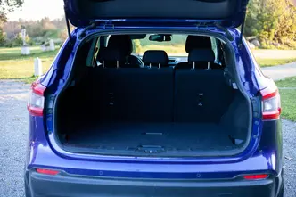 Nissan Qashqai, 1.2, 85 kW, petrol, automatic, front-wheel drive