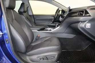 Toyota Camry, 2.5, 131 kW, hübriid, automaat, esivedu