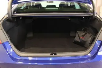 Toyota Camry, 2.5, 131 kW, hübriid, automaat, esivedu