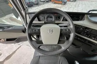 Volvo FH 500 6x2, 368 kW, diesel, automatic