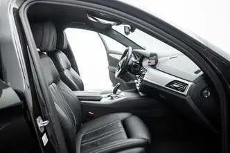 BMW 520, 2.0, 135 kW, бензин, автомат, задний привод