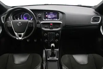 Volvo V40, 2.0, 110 kW, дизель, механическая, передний привод