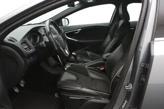 Volvo V40, 2.0, 110 kW, дизель, механическая, передний привод