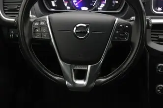 Volvo V40, 2.0, 110 kW, дизель, механическая, передний привод