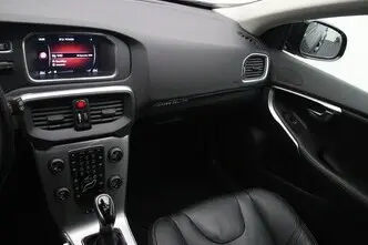 Volvo V40 Cross Country, 1.5, 112 kW, petrol, automatic, front-wheel drive
