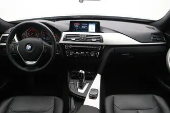 BMW 320, 2.0, 135 kW, бензин, автомат, задний привод