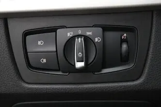 BMW 320, 2.0, 135 kW, бензин, автомат, задний привод