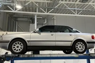 Audi 80, 2.8, 128 kW, petrol, manual, front-wheel drive