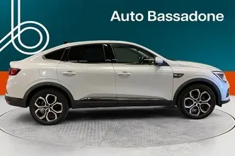 Renault Arkana, 1.6, 105 kW, hybrid, automatic, front-wheel drive