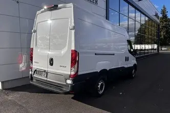 Iveco Daily, 2.3, 115 kW, diisel, manuaal, tagavedu