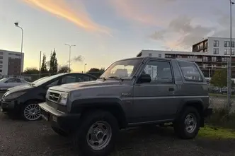 Daihatsu Feroza/Sportrak, 1.5, petrol, manual, four-wheel drive
