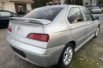 Alfa Romeo Alfa 146, 2.0, 110 kW, petrol, manual, front-wheel drive