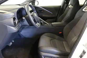 Toyota C-HR, 1.8, 72 kW, гибрид, автомат, передний привод