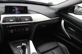 BMW 320, 2.0, 135 kW, bensiin, automaat, tagavedu