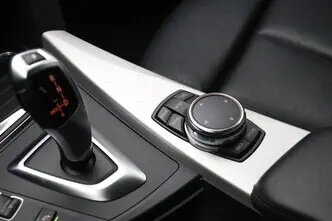 BMW 320, 2.0, 135 kW, bensiin, automaat, tagavedu