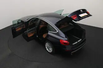 BMW 330, 2.0, 185 kW, бензин, автомат, полный привод