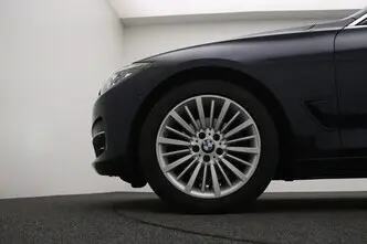 BMW 330, 2.0, 185 kW, бензин, автомат, полный привод