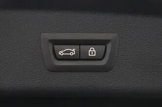 BMW 330, 2.0, 185 kW, бензин, автомат, полный привод