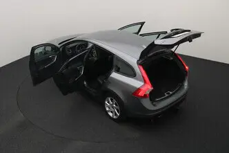 Volvo V60, 2.0, 110 kW, diesel, automatic, front-wheel drive