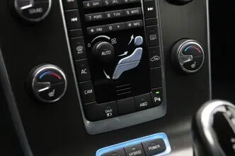 Volvo V60, 2.4, 158 kW, plug-in hybrid, automatic, four-wheel drive