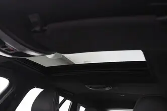 Volvo V60, 2.4, 158 kW, plug-in hybrid, automatic, four-wheel drive