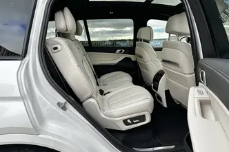 BMW X7, 3.0, 250 kW, hübriid, automaat, nelikvedu