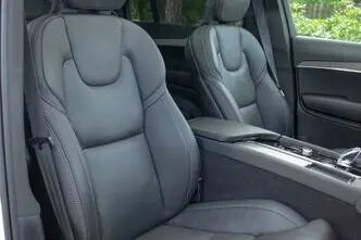 Volvo XC90, 2.0, 173 kW, hybrid, automatic, four-wheel drive