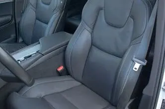 Volvo XC90, 2.0, 173 kW, hybrid, automatic, four-wheel drive