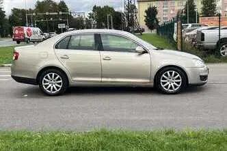 Volkswagen Jetta, 1.6, 75 kW, bensiin, automaat, esivedu