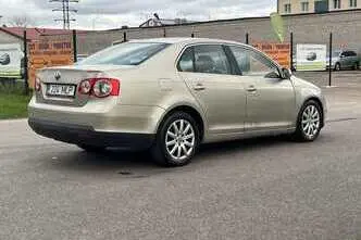 Volkswagen Jetta, 1.6, 75 kW, bensiin, automaat, esivedu