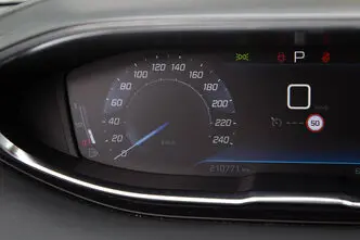 Peugeot 5008, 1.5, 96 kW, diesel, automatic, front-wheel drive