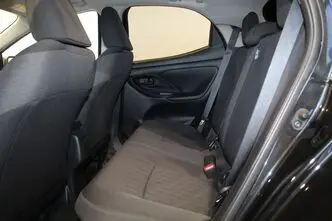 Toyota Yaris, 1.5, 68 kW, hybrid, automatic, front-wheel drive