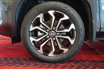 Toyota Yaris Cross, 1.5, 68 kW, hübriid, automaat, esivedu